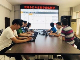 信息与网络中心开展流程化网络服...